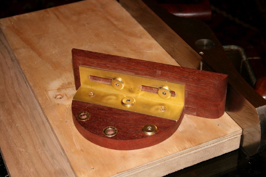 The Carousel Shooting Board Fence UK